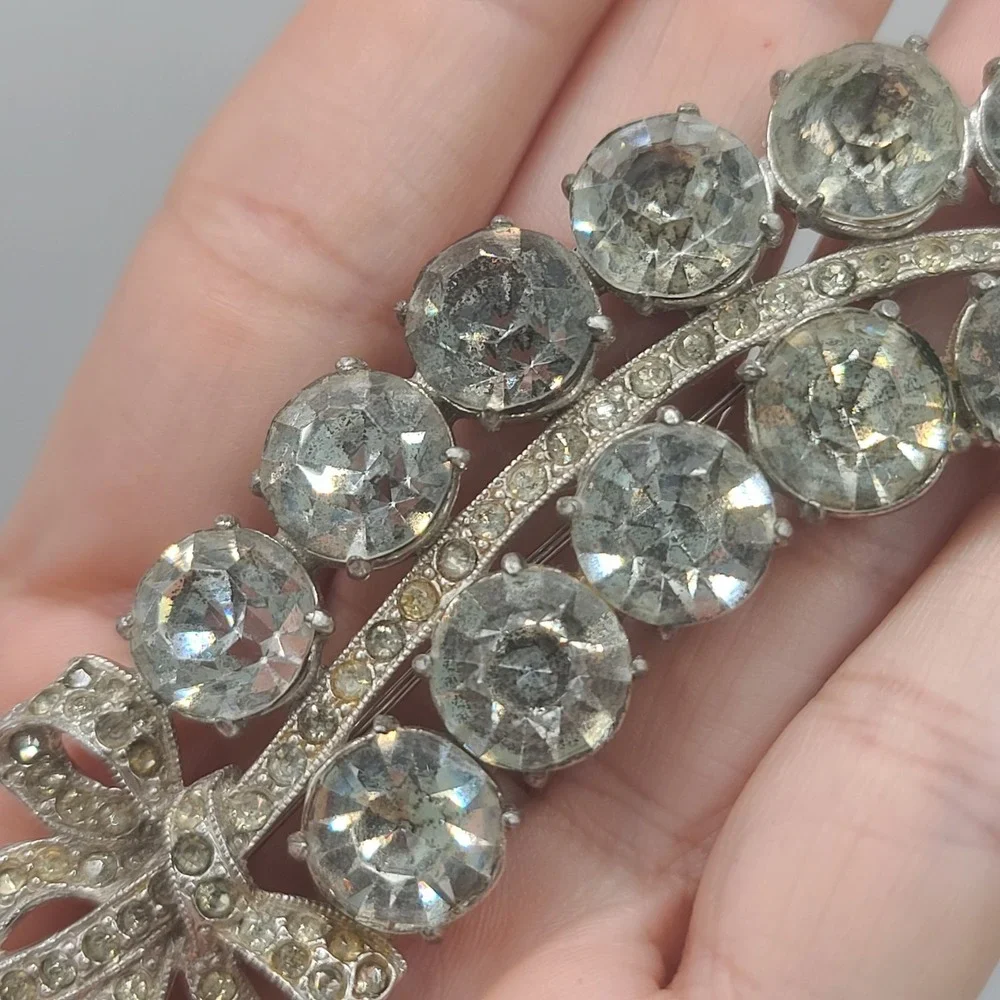 Vintage Rhinestone Brooch Silver Tone Large‎ Heavy - Picture 6 of 13